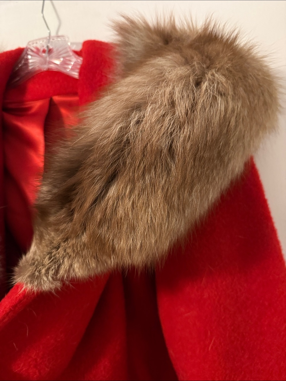 Vintage Red Wool Cape Coat — Lilli Ann San Francisco - Picture 5 of 16